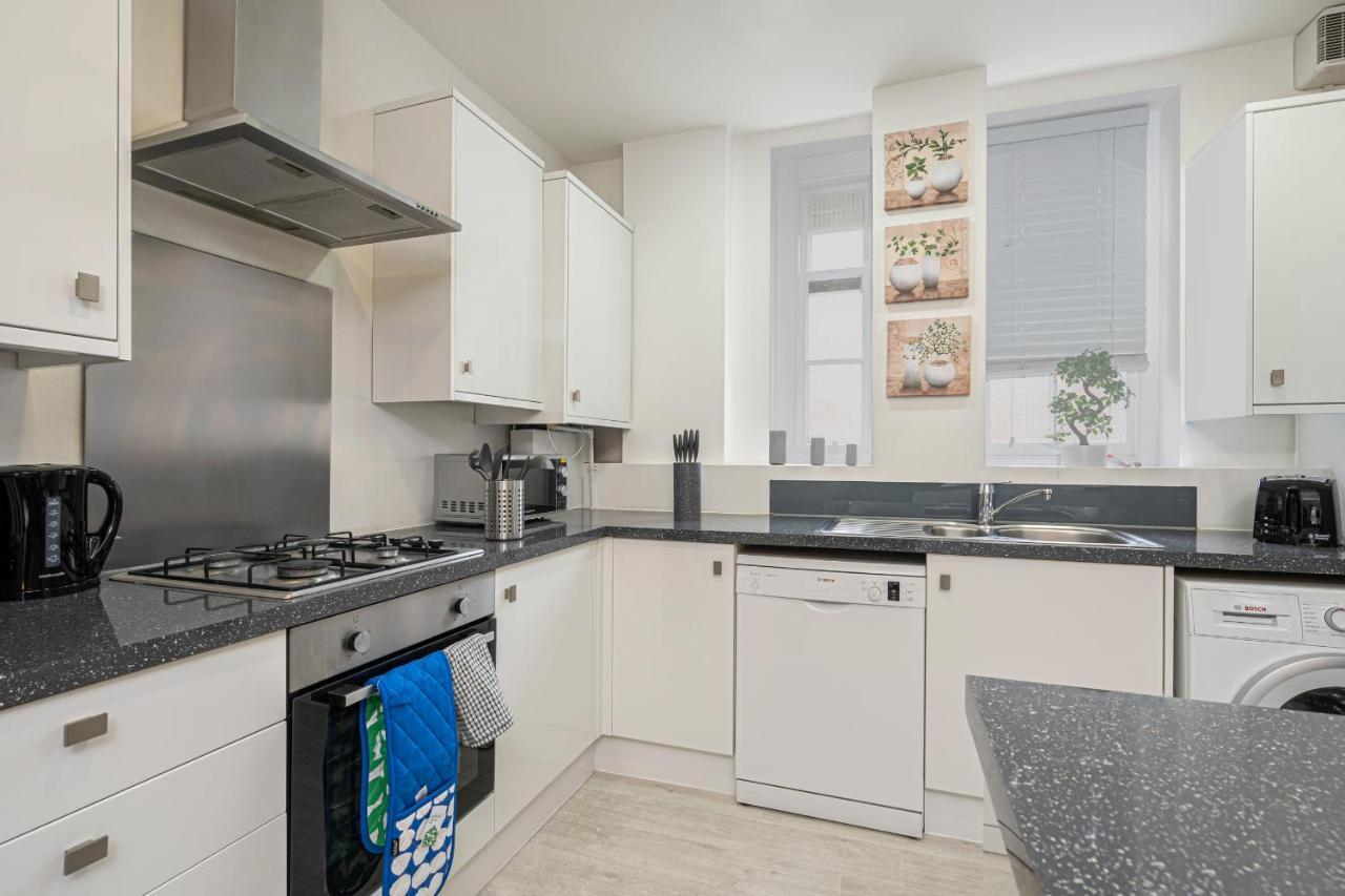 Beautiful 3 Bedroom Apartment Near Marble Arch And Oxford Street Лондон Экстерьер фото
