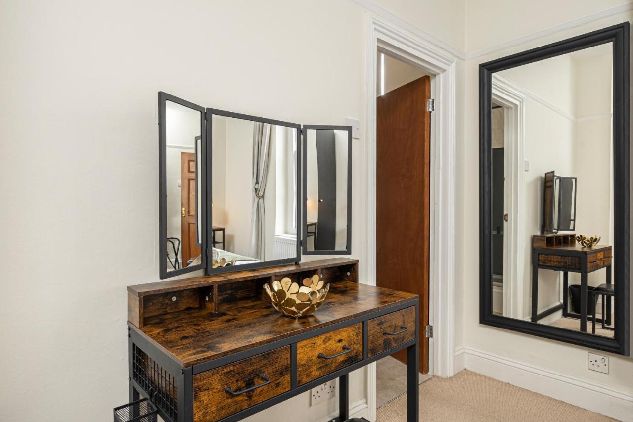 Beautiful 3 Bedroom Apartment Near Marble Arch And Oxford Street Лондон Экстерьер фото